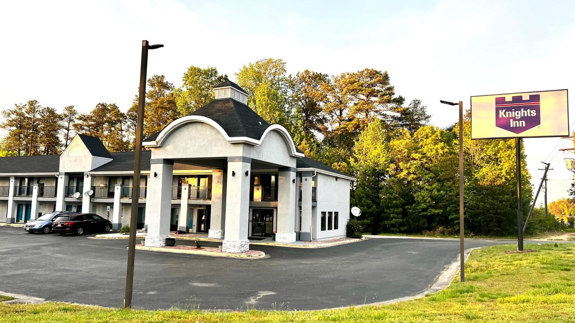 Knights Inn Ruther Glen Bagian luar foto